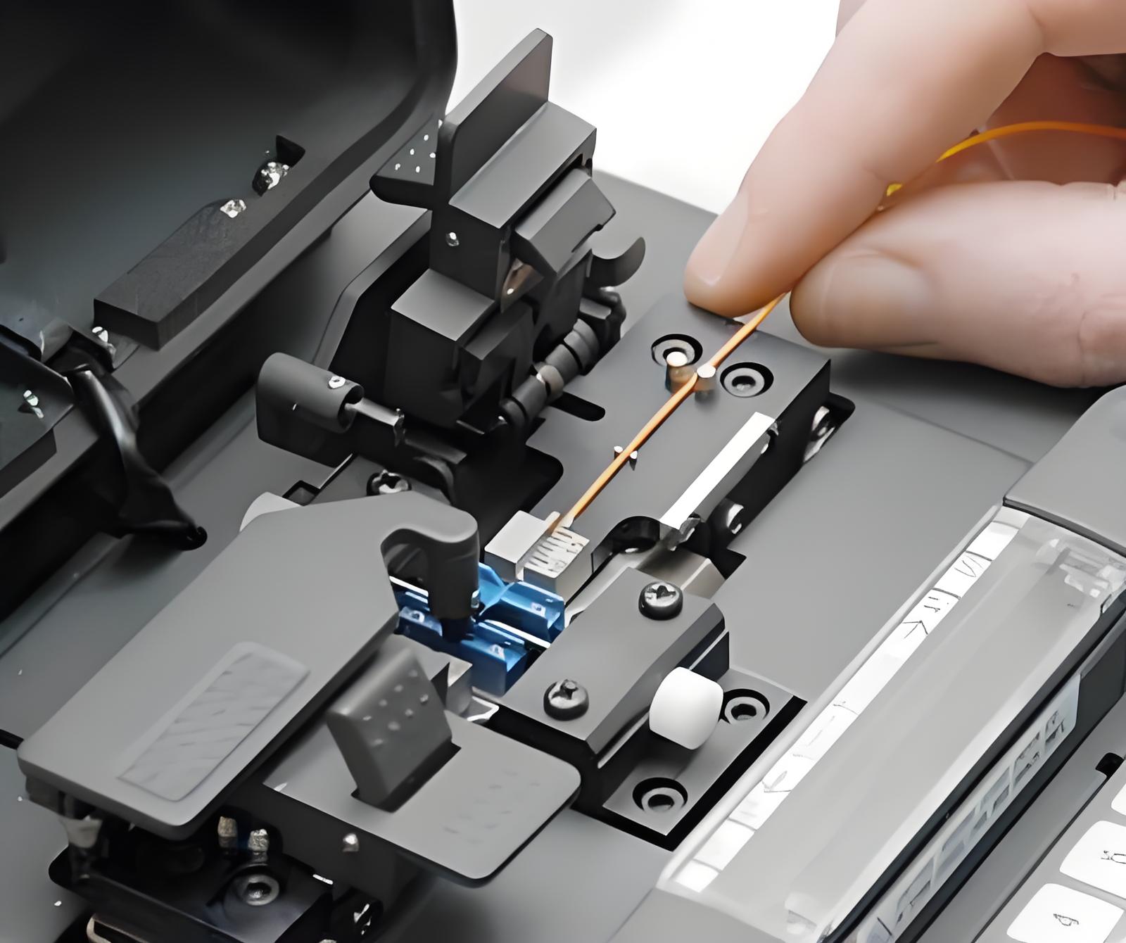 fiber optic splicing